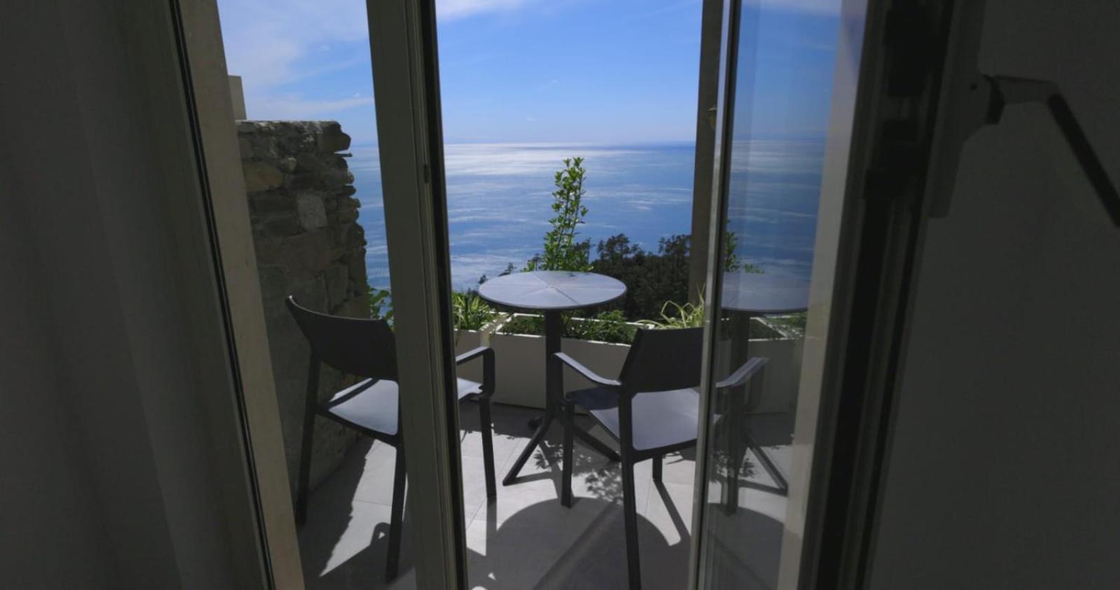Hotel Due Gemelli Riomaggiore Exterior foto